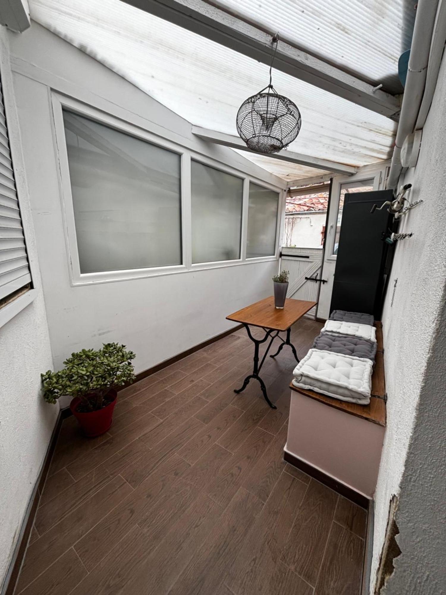 Typique Cabanon Familial Marseille